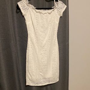 Short sleeve white mini dress